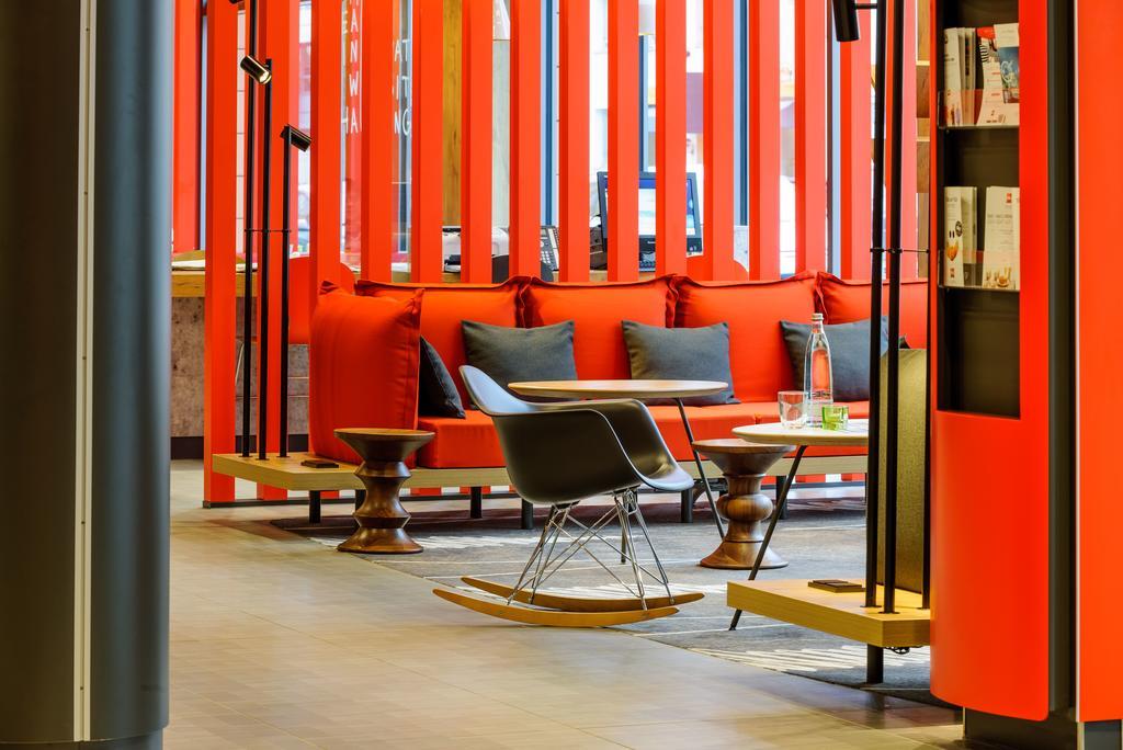 Ibis Wien Hauptbahnhof Esterno foto