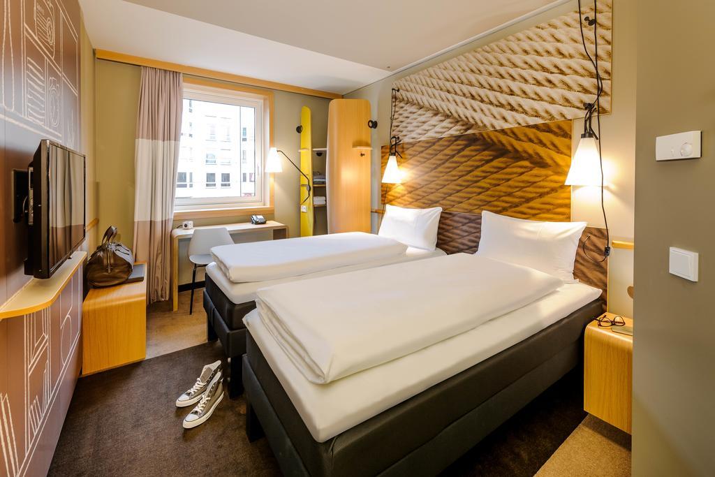 Ibis Wien Hauptbahnhof Esterno foto