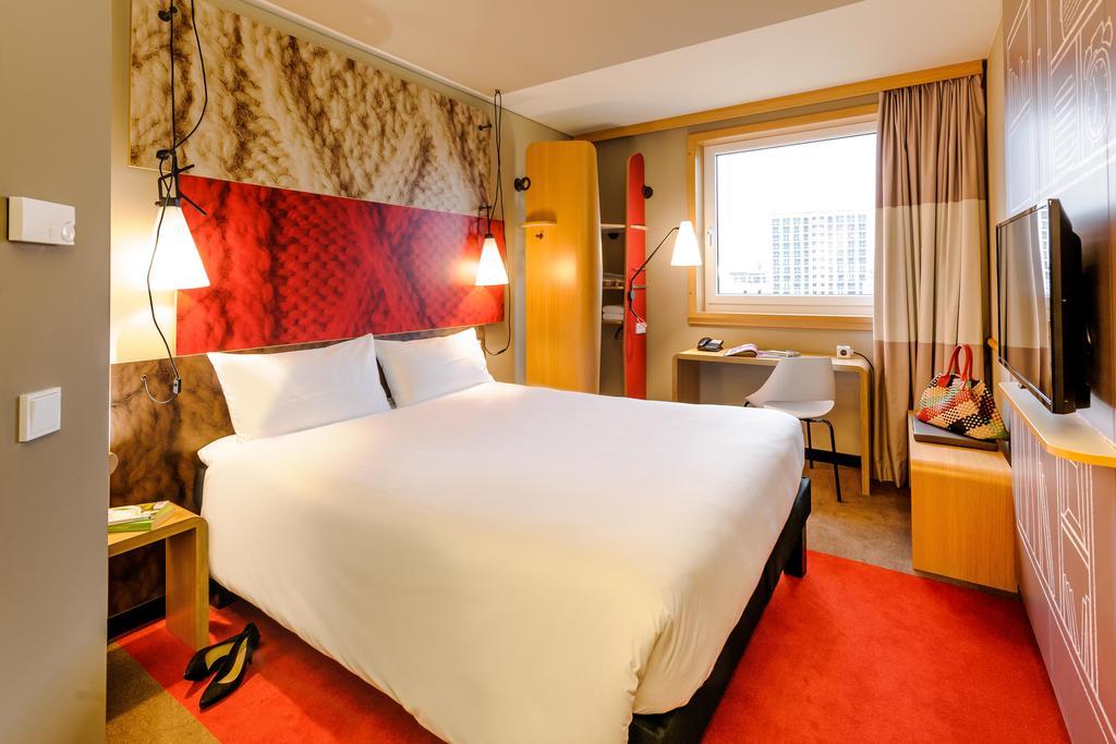 Ibis Wien Hauptbahnhof Esterno foto