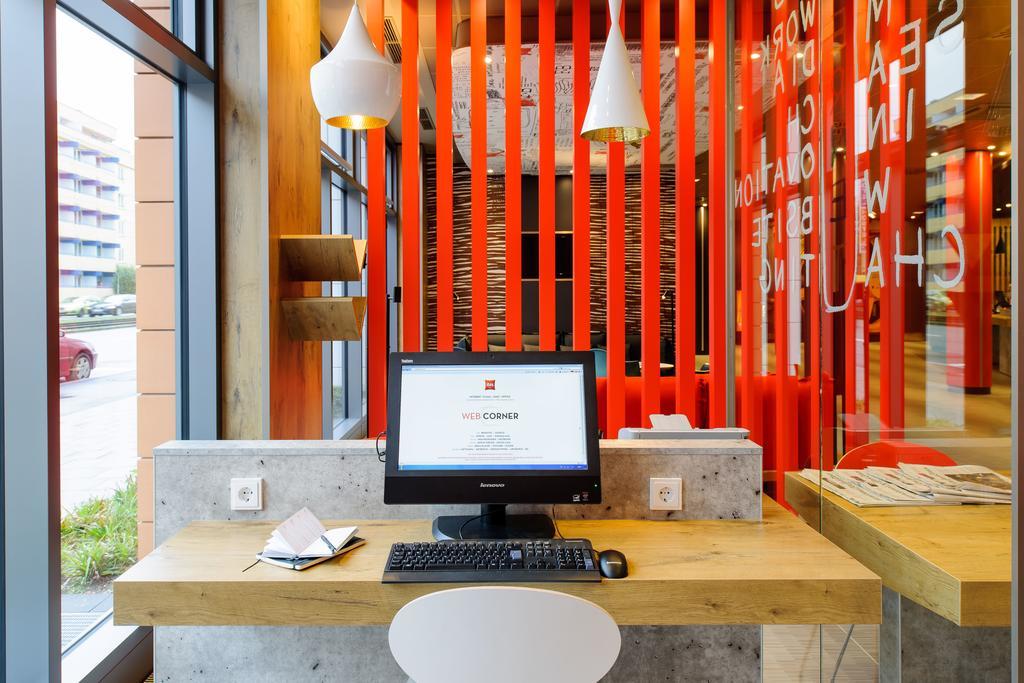 Ibis Wien Hauptbahnhof Esterno foto